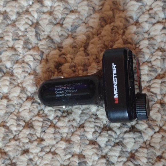 2 for $20😉Monster model mcc9-1032-blk adapter - Picture 1 of 3